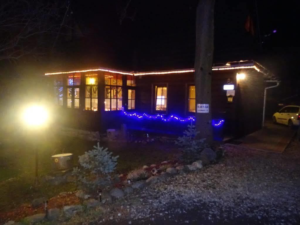 Pokoje Goscinne Za Wnukiem Zakopane Exterior foto